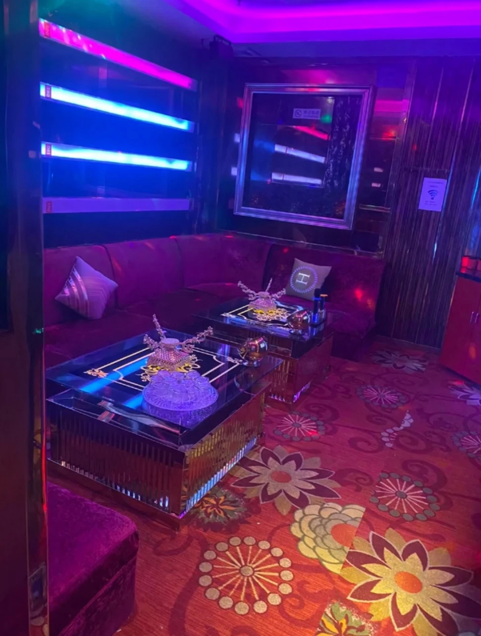 上海梦都商务KTV夜景视角