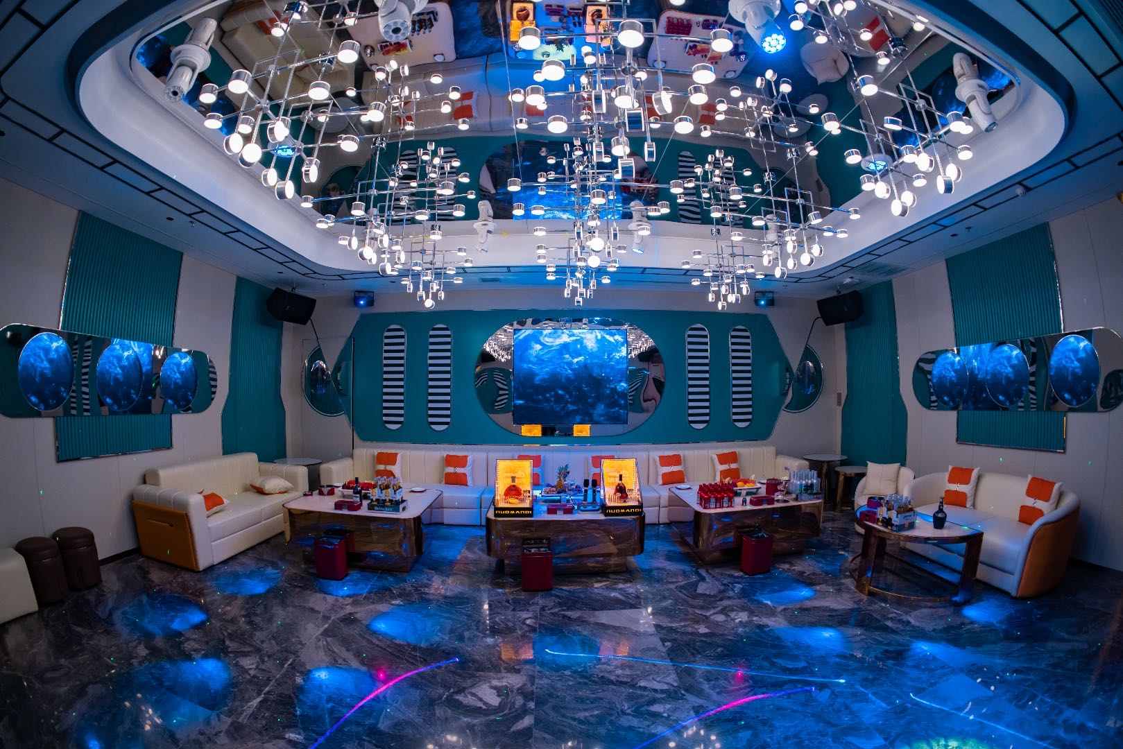 郑州商务KTV礼仪团队