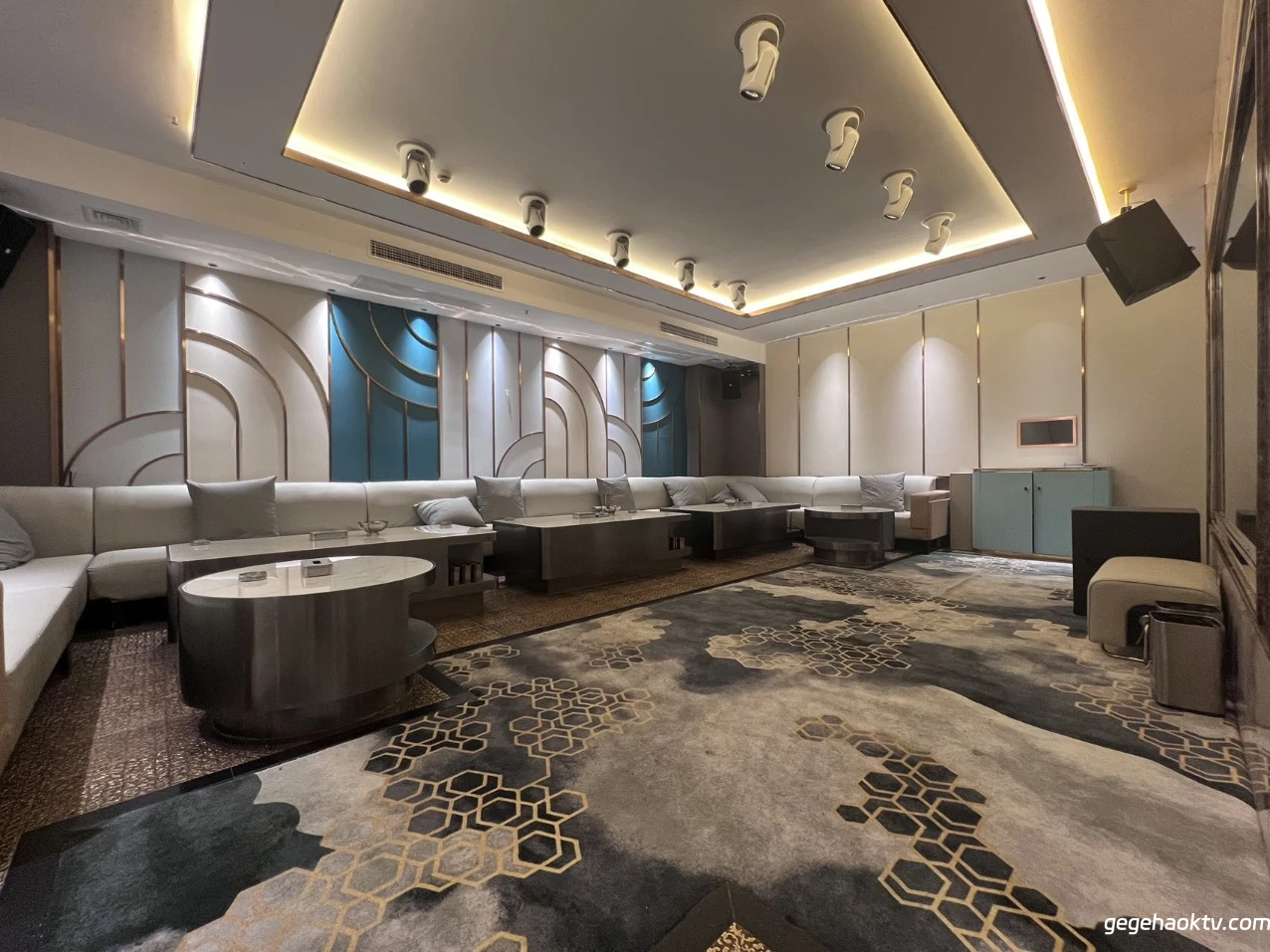 天津盛豪国际商务KTV 包厢氛围