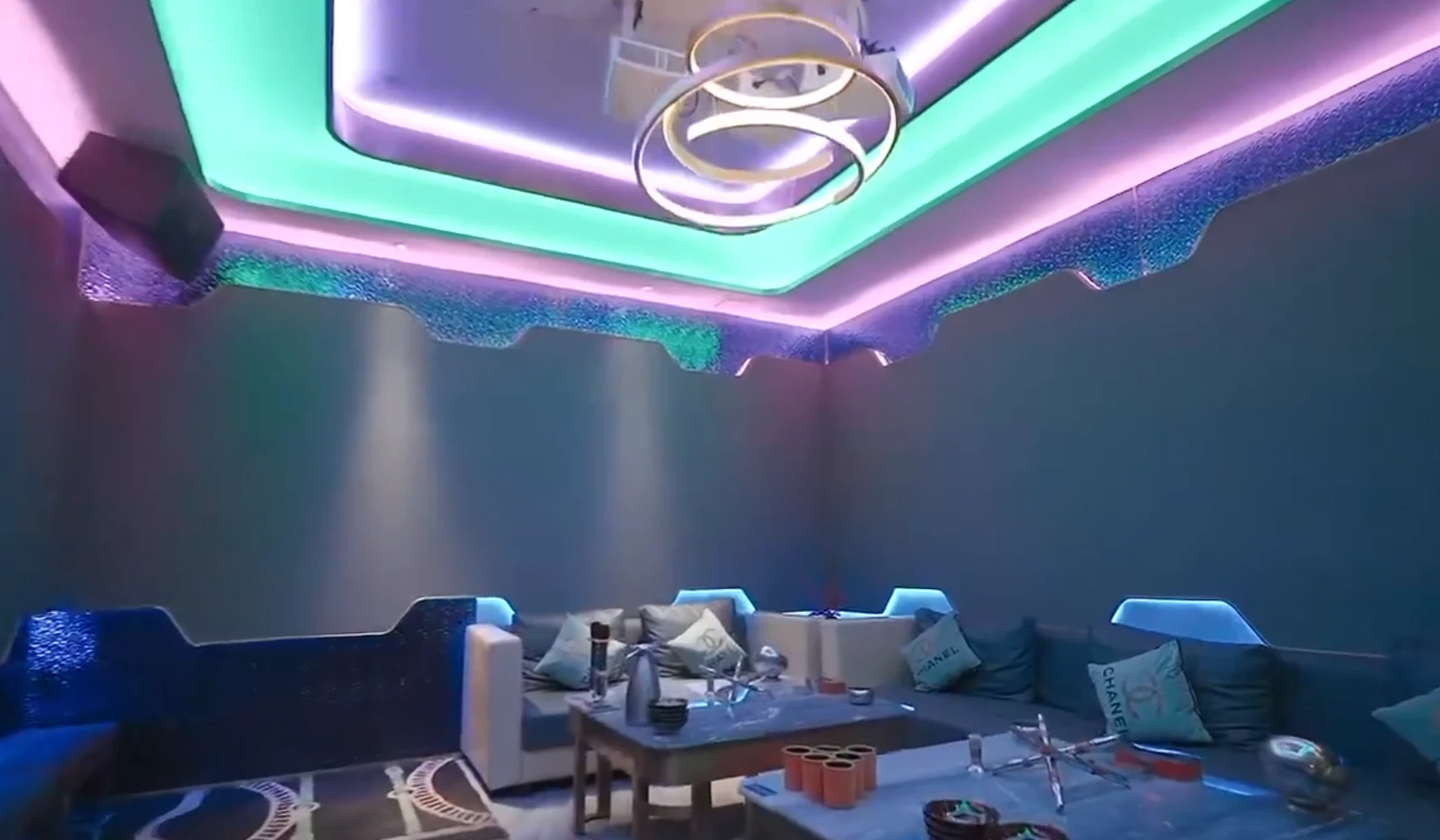 温州商务KTV预订 温州名人国际KTV 小包中包大包全房型