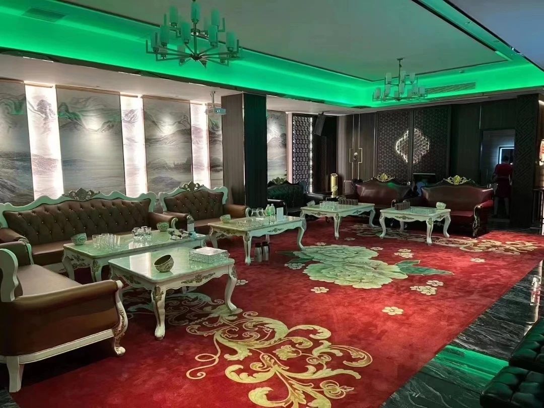 上海光辉岁月商务KTV豪华包厢