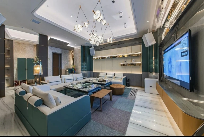 上海君尚国际商务KTV外景夜景