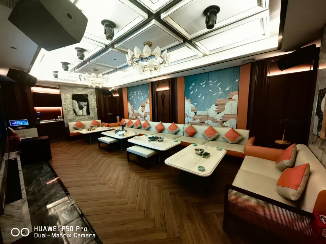 上海群英汇商务KTV预订_800起享gong主少爷全程陪同|宝山沪太路夜生活地标