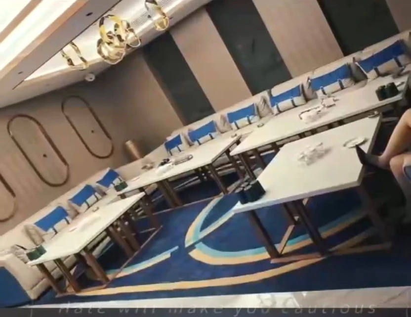 上海宝鼎皇宫商务KTV灯光氛围