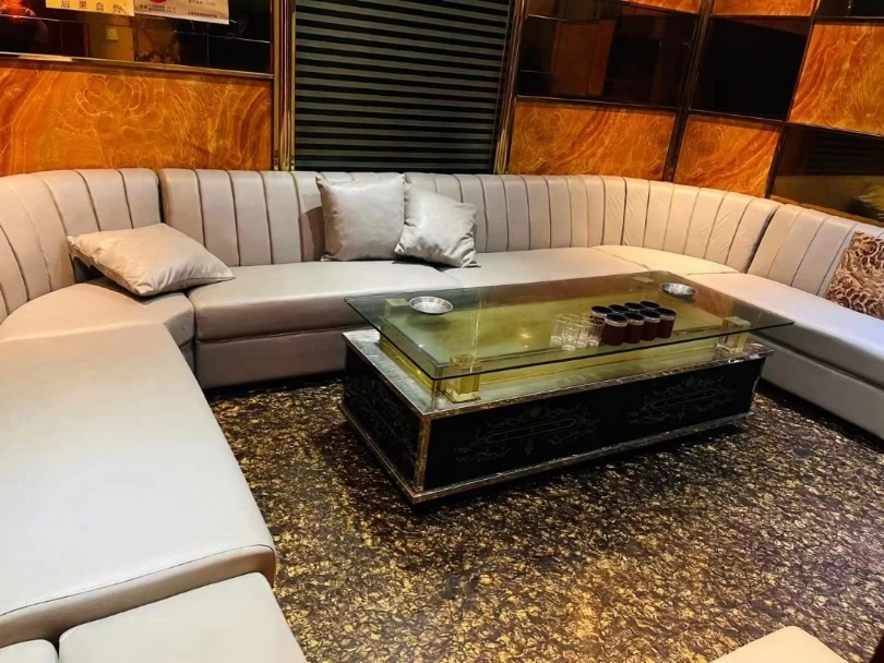 上海浩顺商务KTV大堂灯光氛围