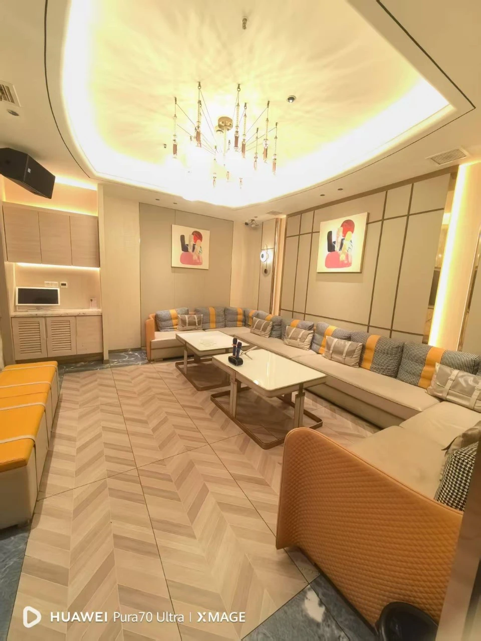 彩依公馆商务KTV吧台