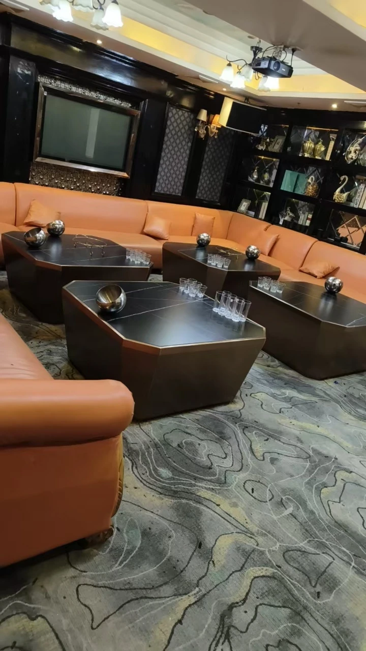 上海北海饭店商务KTV夜景外观