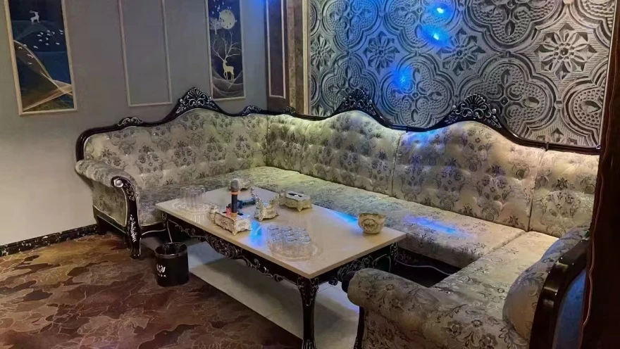 南京市星城会所商务KTV大堂夜景