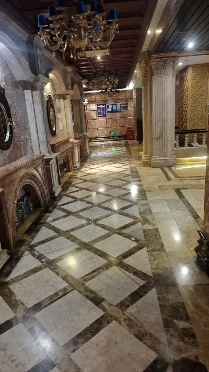 上海太阳城公馆商务KTV包厢