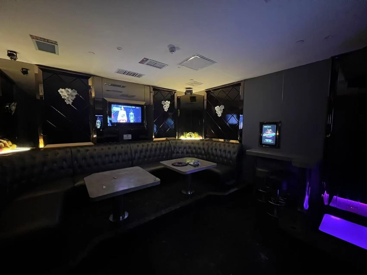 青岛星海汇商务KTV夜景外观