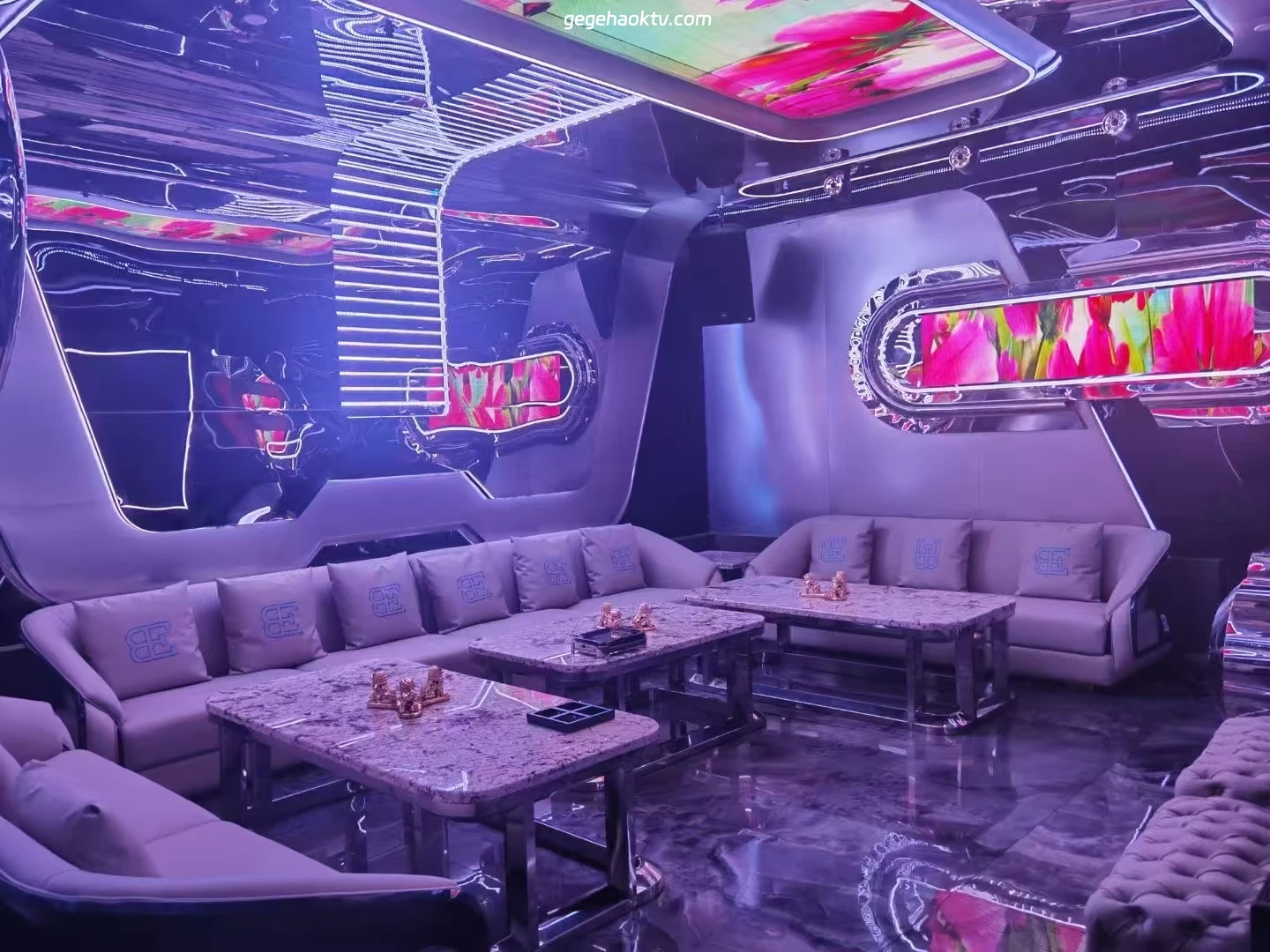 塞纳河之夜商务KTV精致酒水台