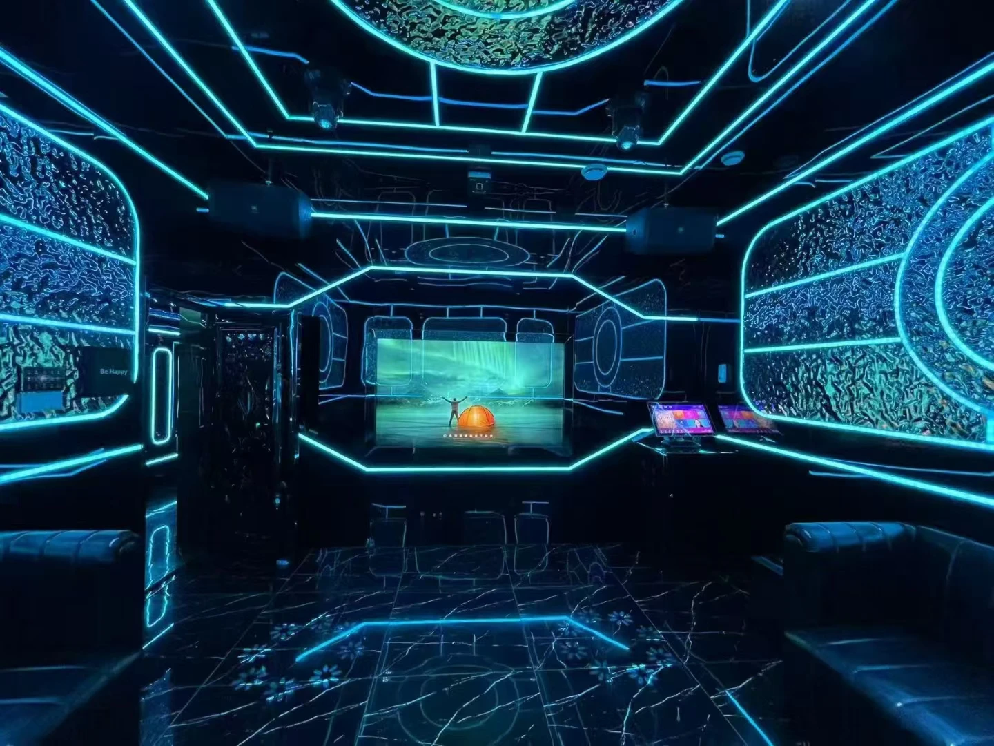 南京六合商务KTV山潘大酒店包厢预订_大厂夜生活首选