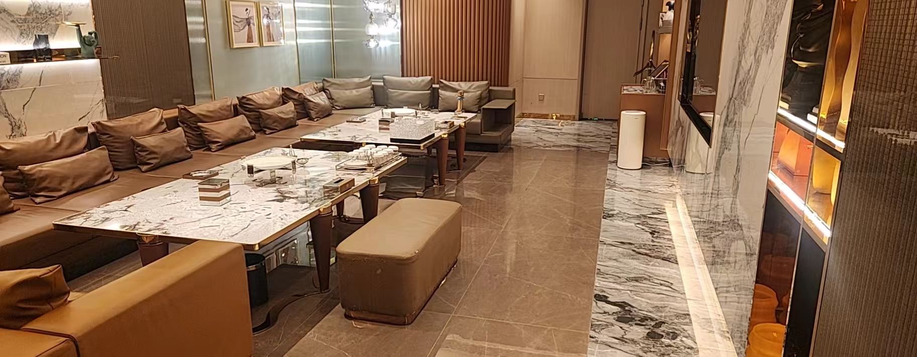 无锡商务KTV高颜值yan员合影