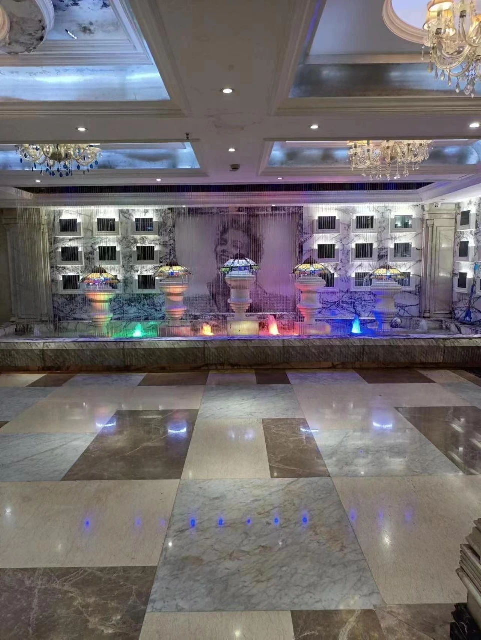 上海太阳城商务KTV外观夜景