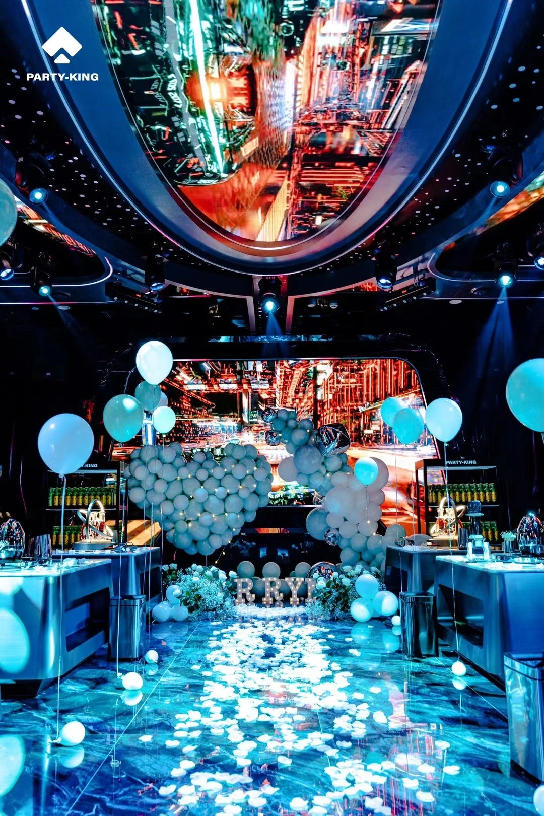 昆明PARTY-KING商务KTV大厅璀璨灯光