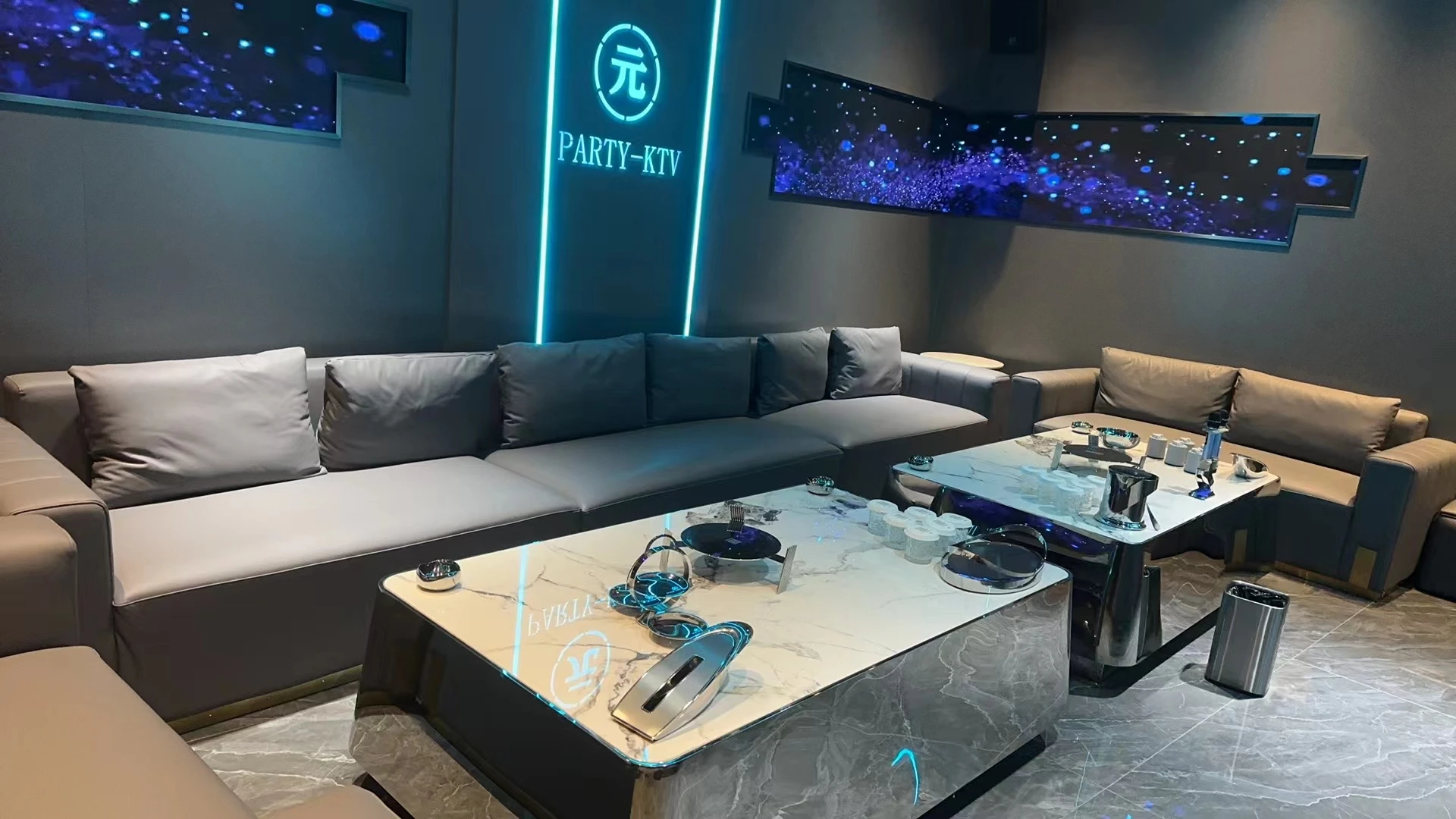 南京市江宁区元party商务KTV奢华甄空包厢