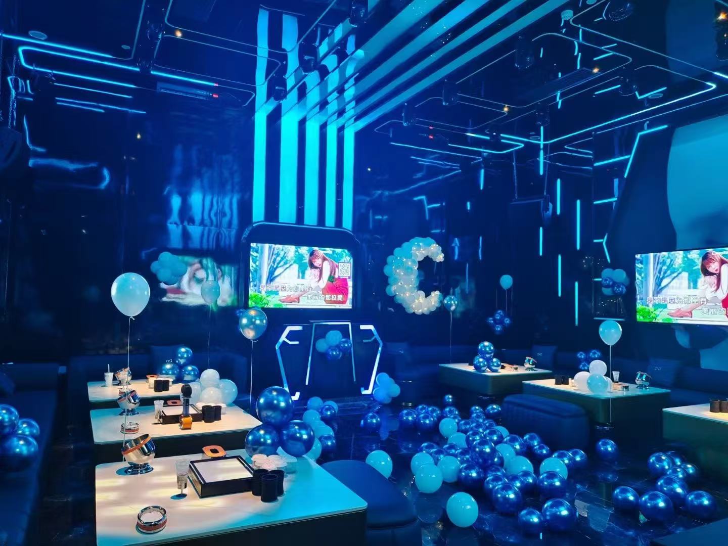 天津商务9号公馆KTV外景夜色