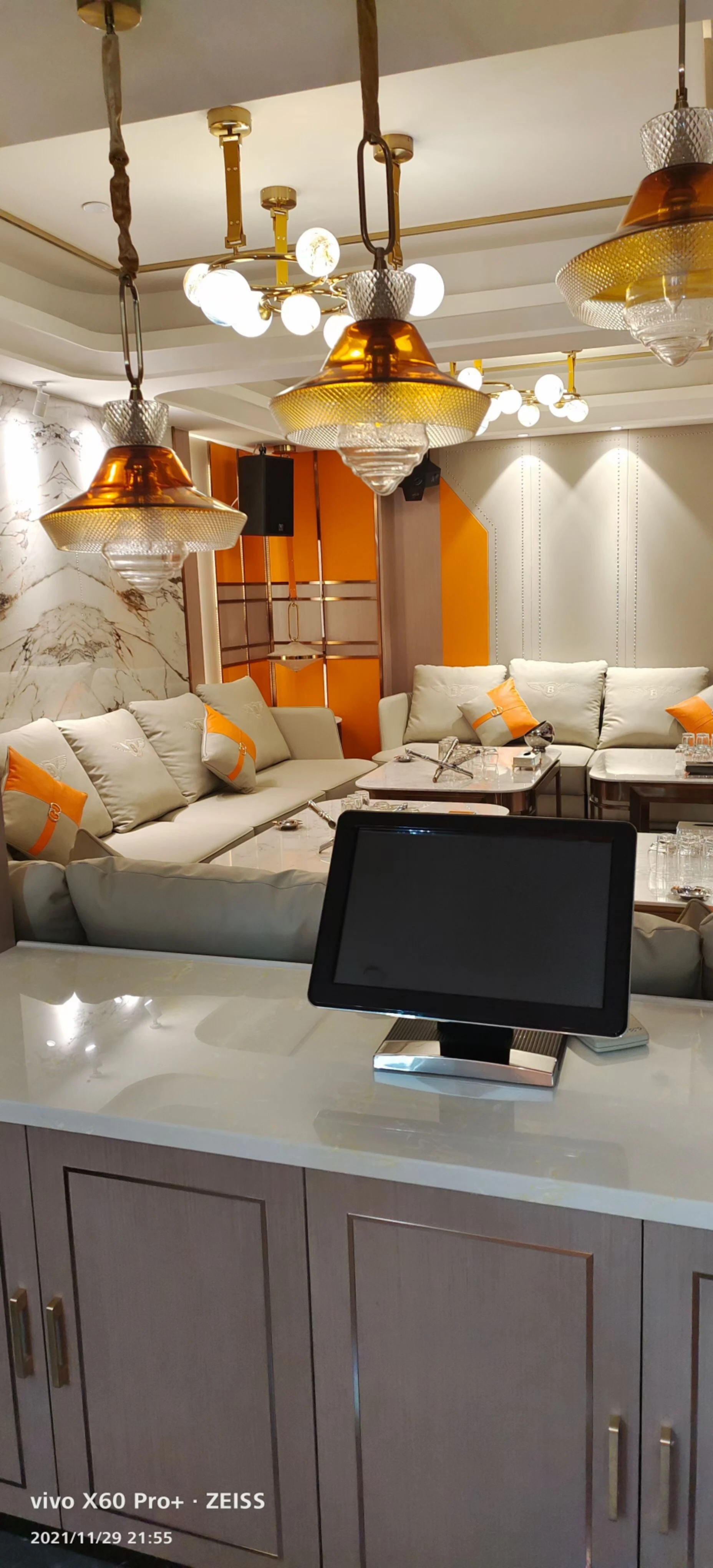 上海海上赢台商务KTV包厢内部空间