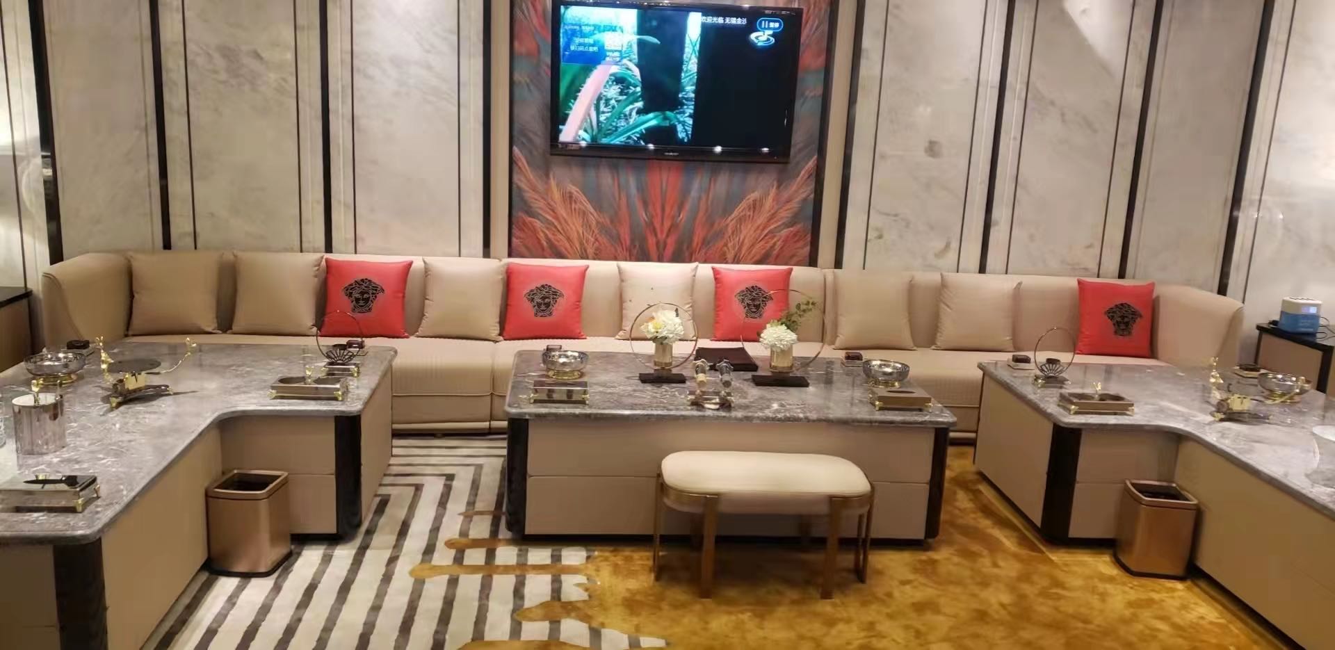 无锡金沙会商务KTV大包厢全景