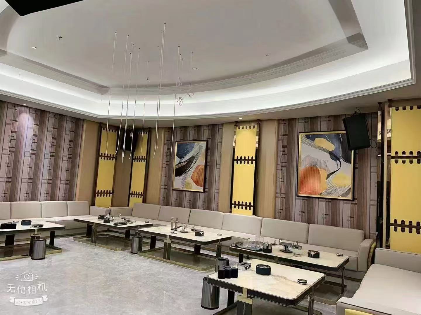 南通瑞金国际商务KTV-舞台灯光效果