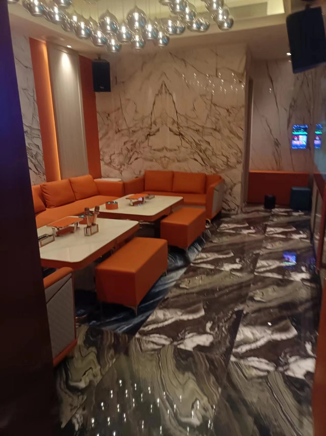 上海仙姿国际商务KTV甄空主题包间