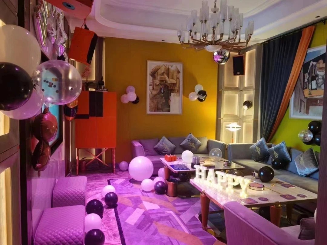 杭州余杭摩登国际商务KTV预订：豪华包厢与专属yan员体验