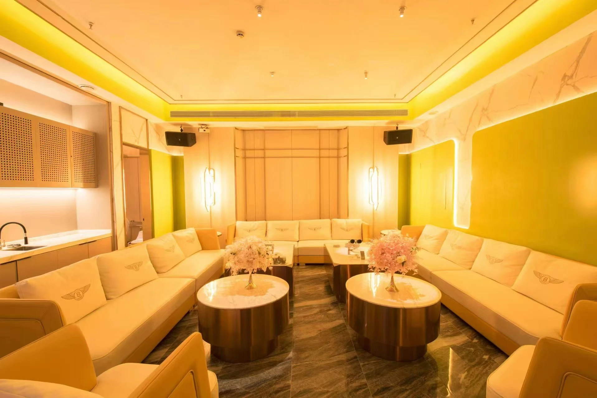 云鼎商务KTV徐州鼓楼区午夜狂欢实拍