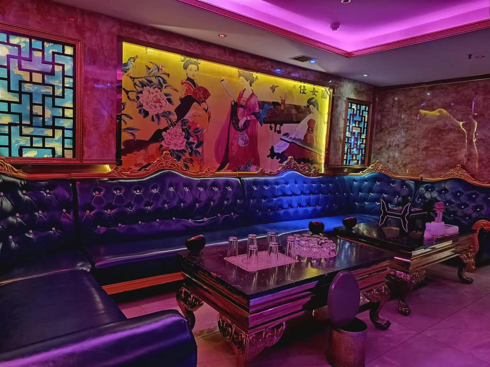 昆明汉都商务KTV大厅实景