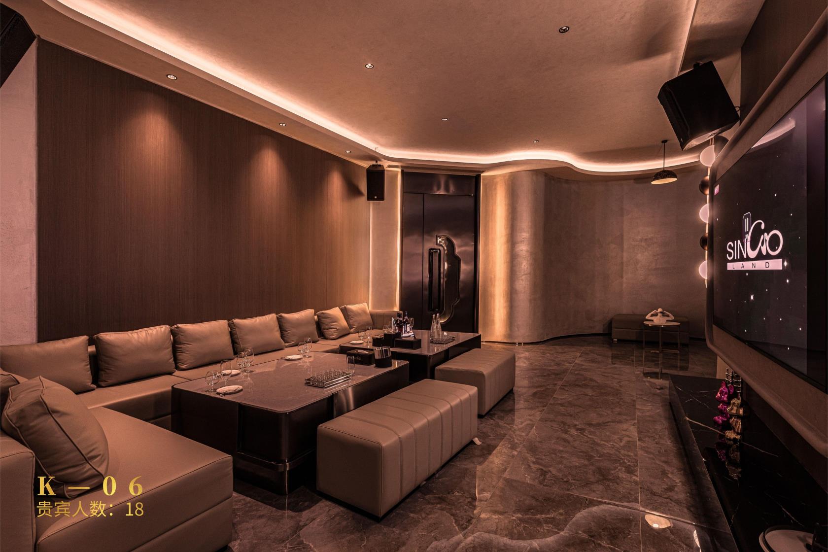 天安千树商务KTV大厅艺术装置