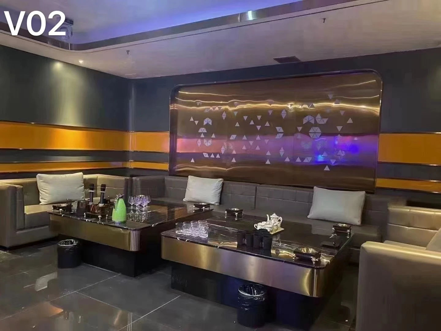 舟山东方魅力商务KTV私人包厢预订：夜色从这里开始