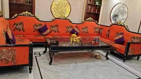 安妮卡商务KTV预订 | 金桥高端包厢·免费专车接送