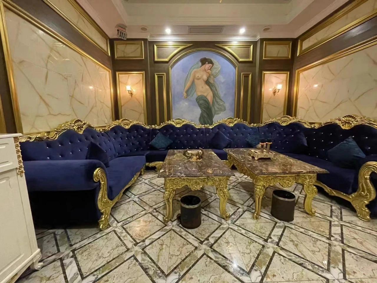 弘艺国际商务KTV夜景外观