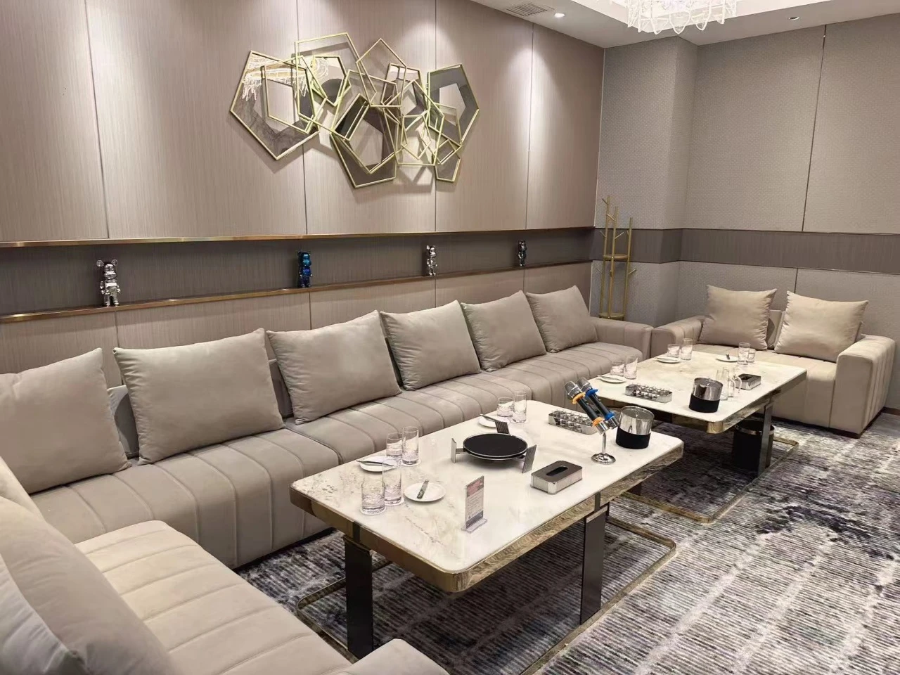 徐州商务KTV预订包厢灯影