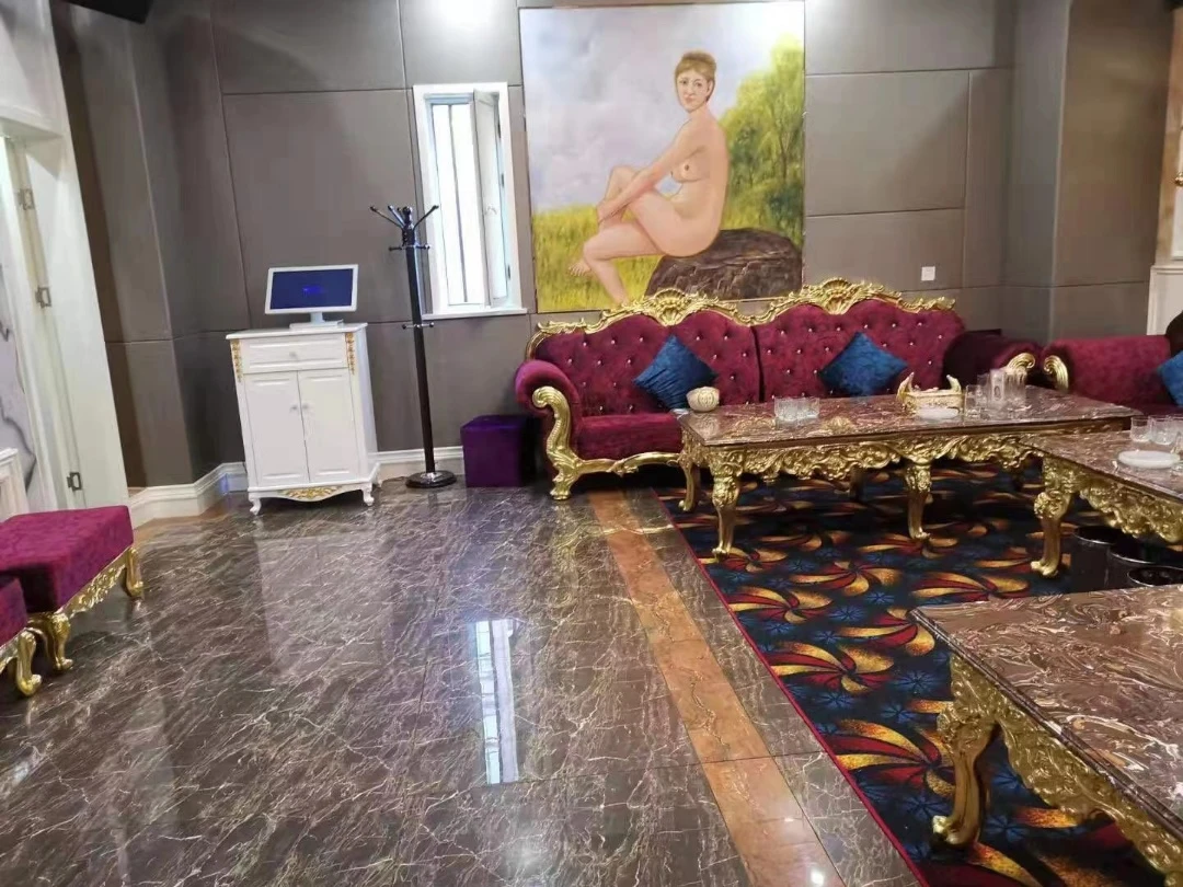 弘艺国际商务KTV包厢内景