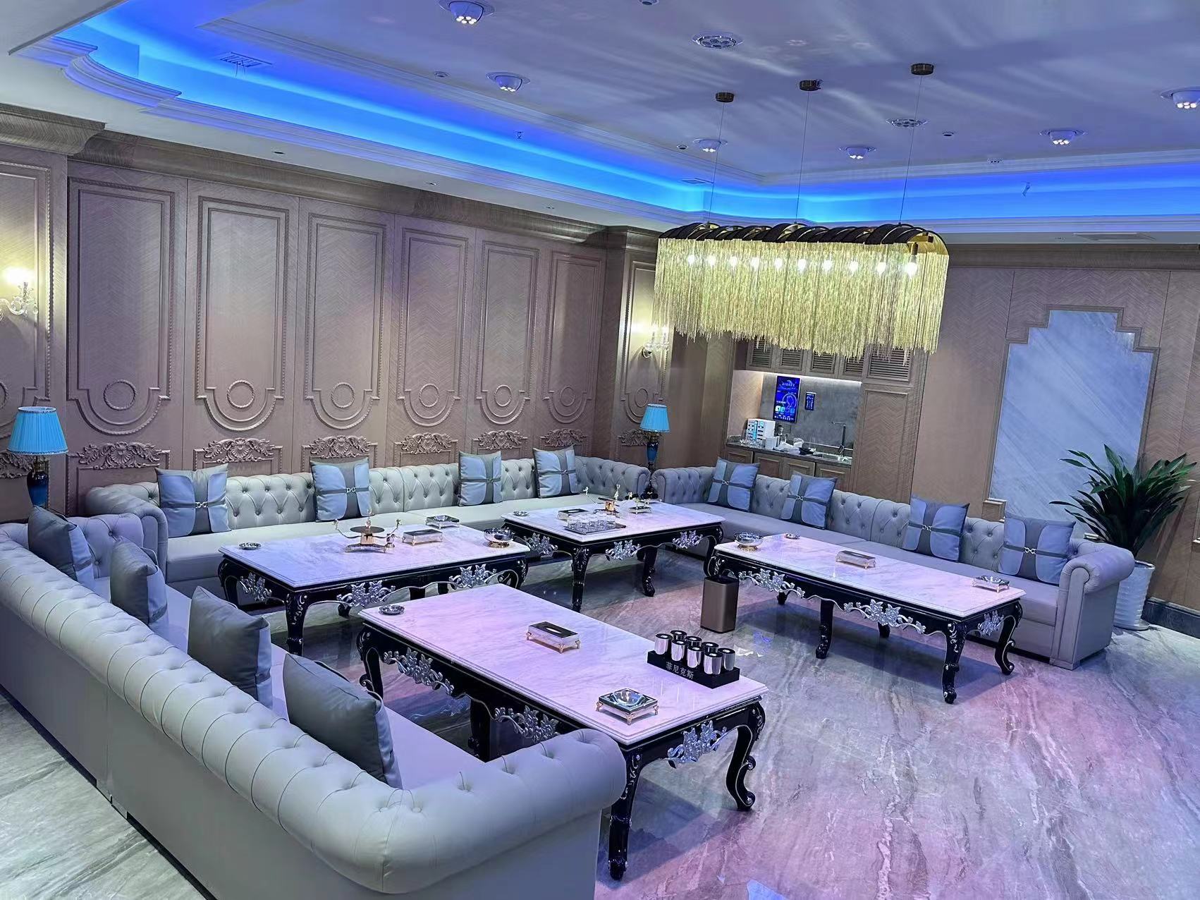 徐州泉山区名烨·菲尼克斯商务KTV：花1680就敢叫板全城的狠角色