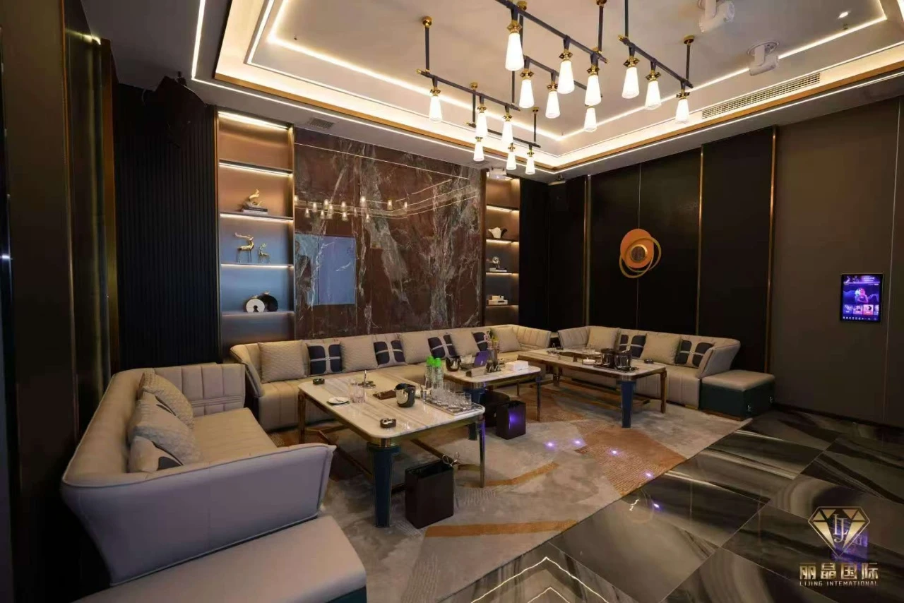 太原丽晶国际商务KTVyan员形象