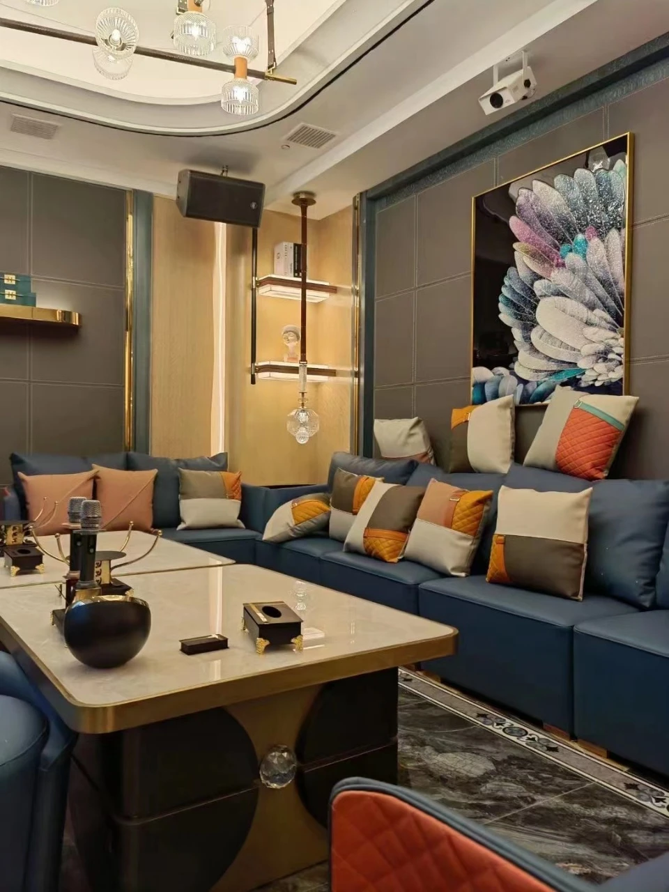 魔都上海浦城商务KTV预订|免费专车接送|夜生活亮点