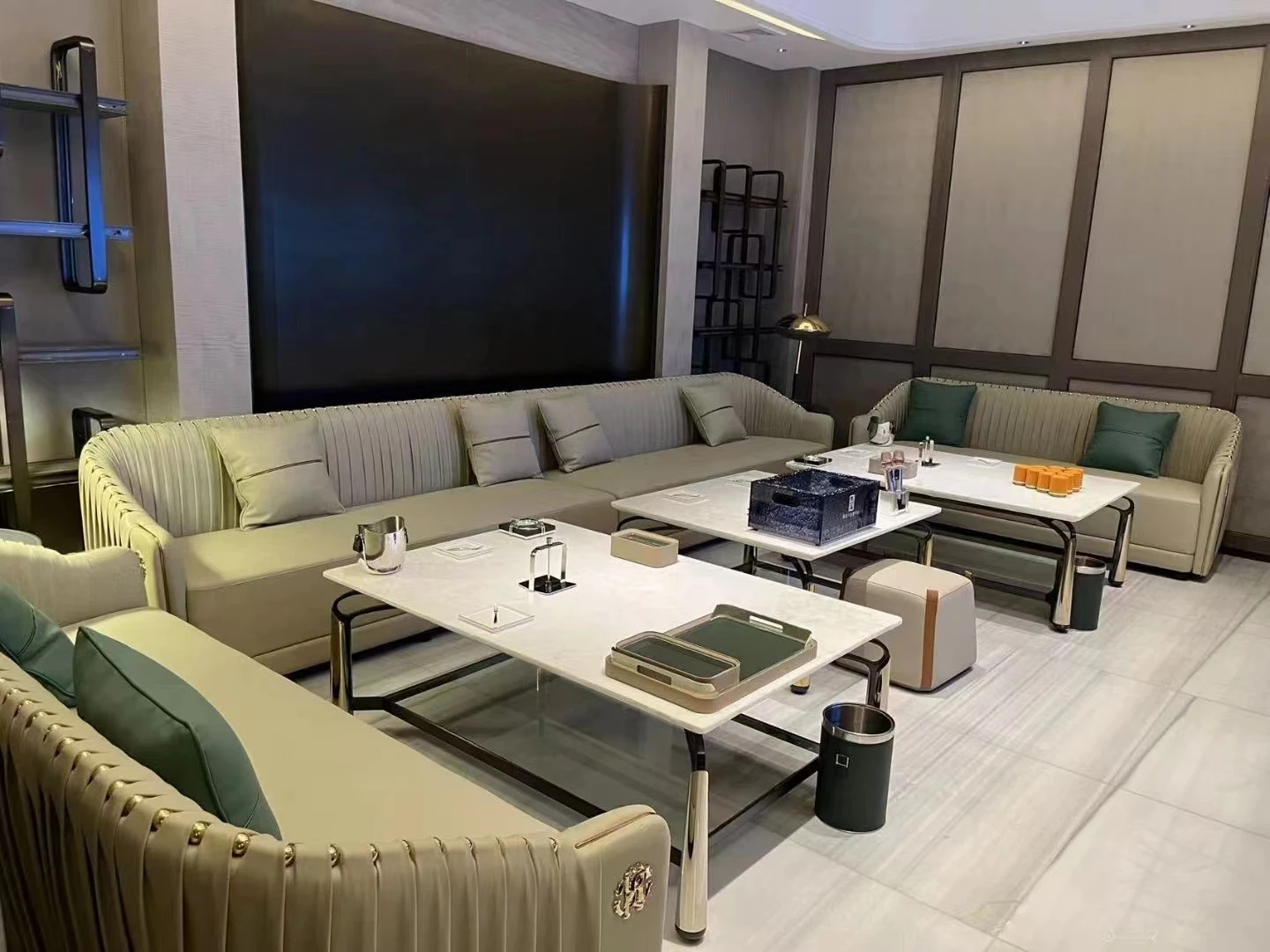 合肥海珀城市会客中心商务KTV豪华包厢