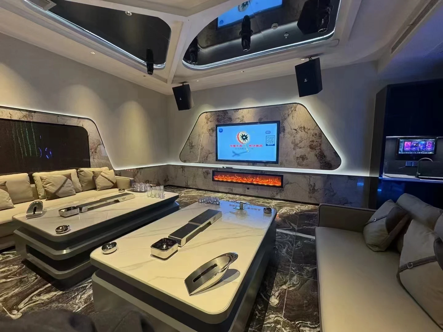 万丽汇商务KTV主题包厢实拍