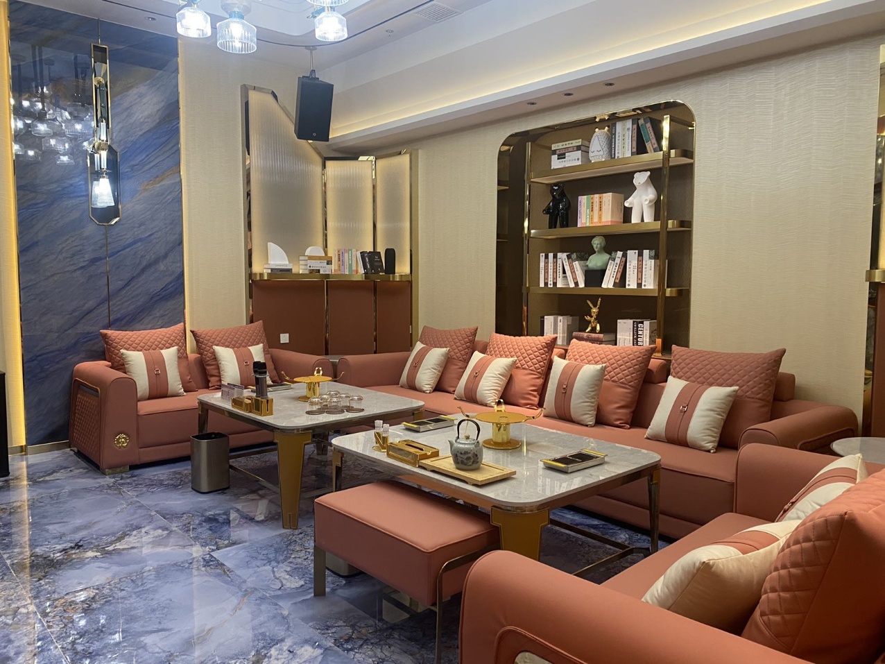 上海天地公馆商务KTV预订_嘉定高端夜生活新地标