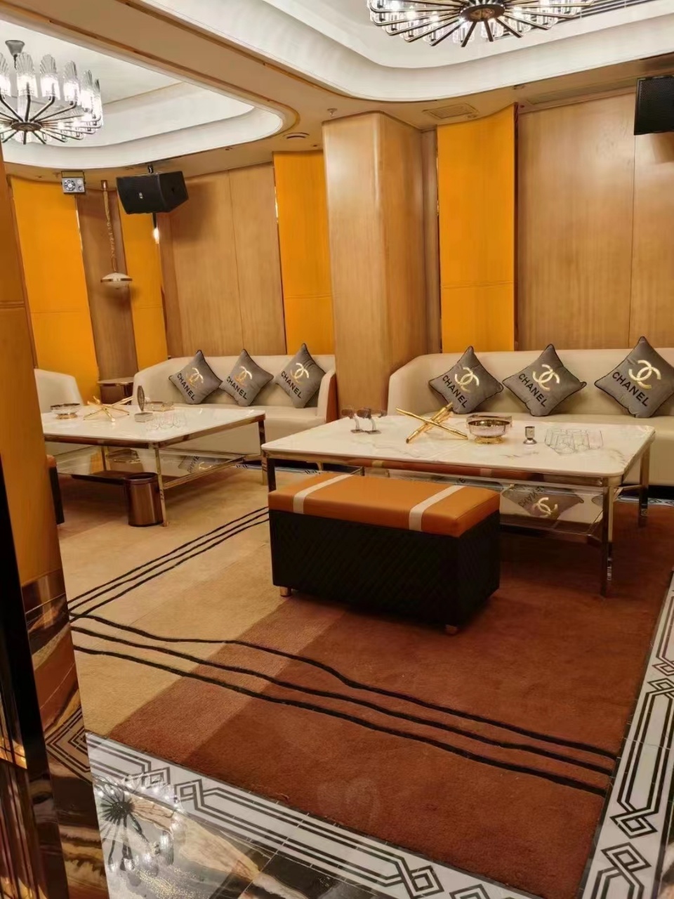 上海铭都汇商务KTV主题包厢内部