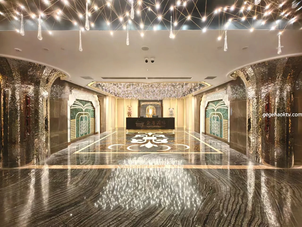 裕通金尊商务KTV空杯与灯光