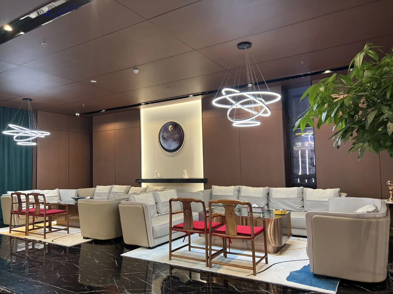 魔都大道至上商务KTV豪华包厢