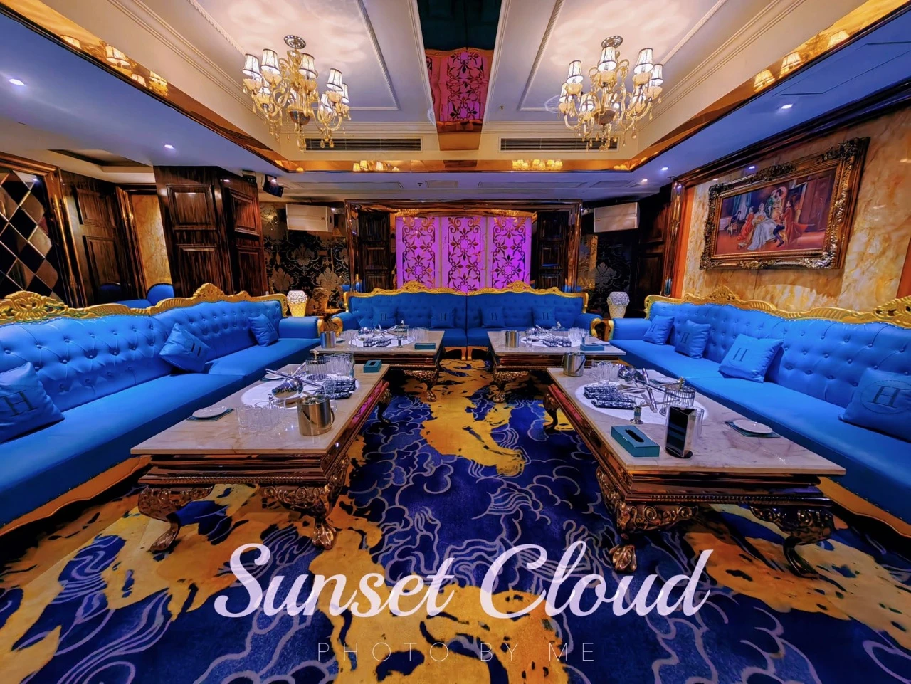 金帝商务KTV豪华包厢