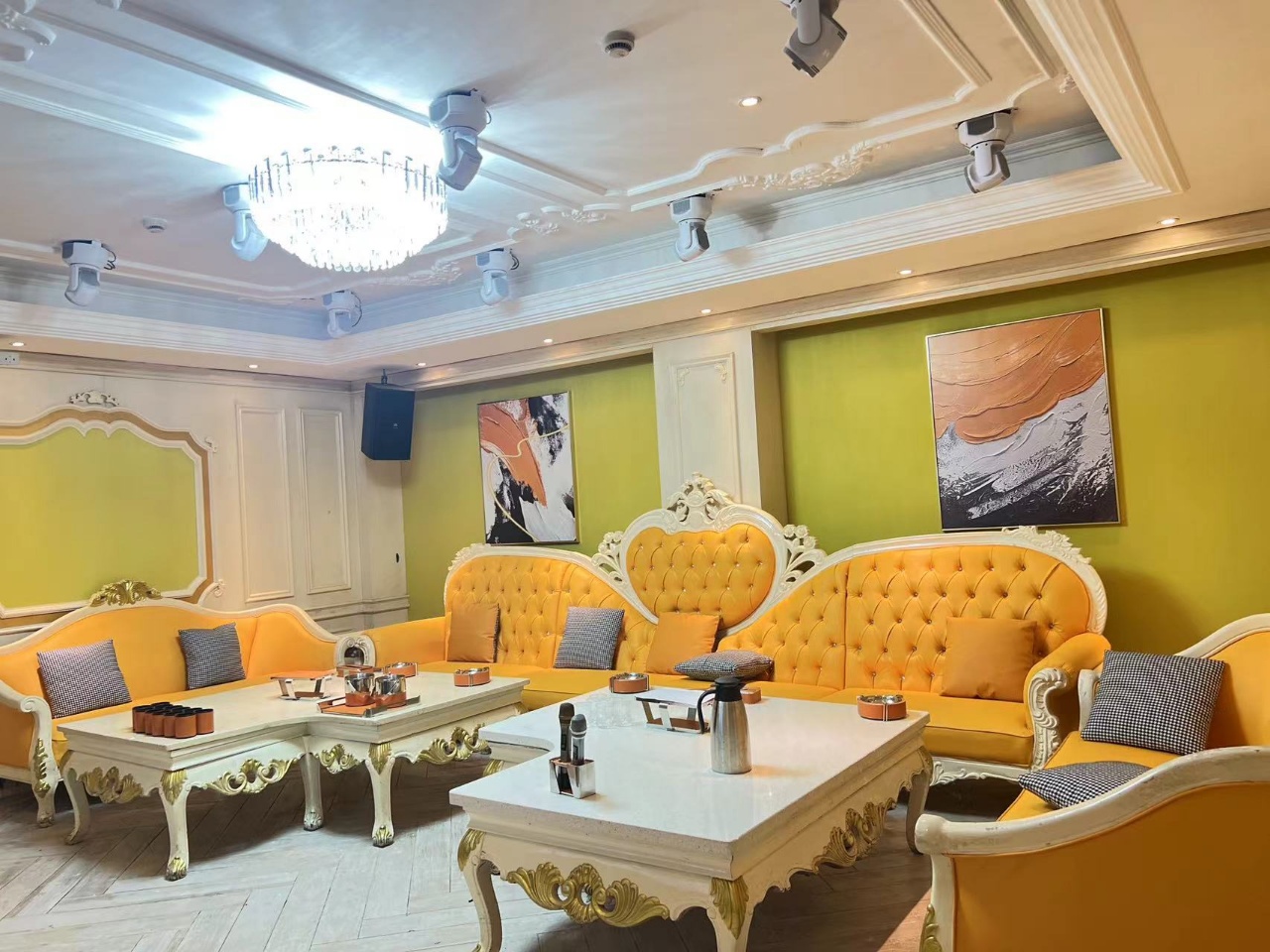 上海名豪公馆商务KTV预订｜松江高端包厢低消1080起