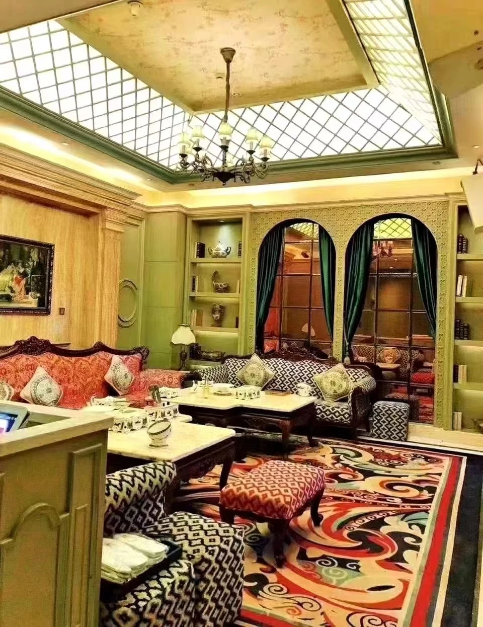 天津商务KTV盛世豪庭杯盏交错