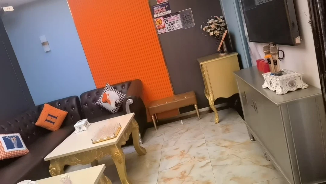 上海水晶宫馆商务KTV夜景视角