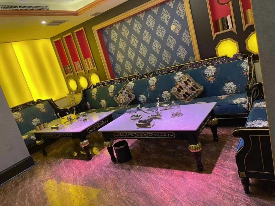 青岛商务KTV夜娱会馆奢华走廊