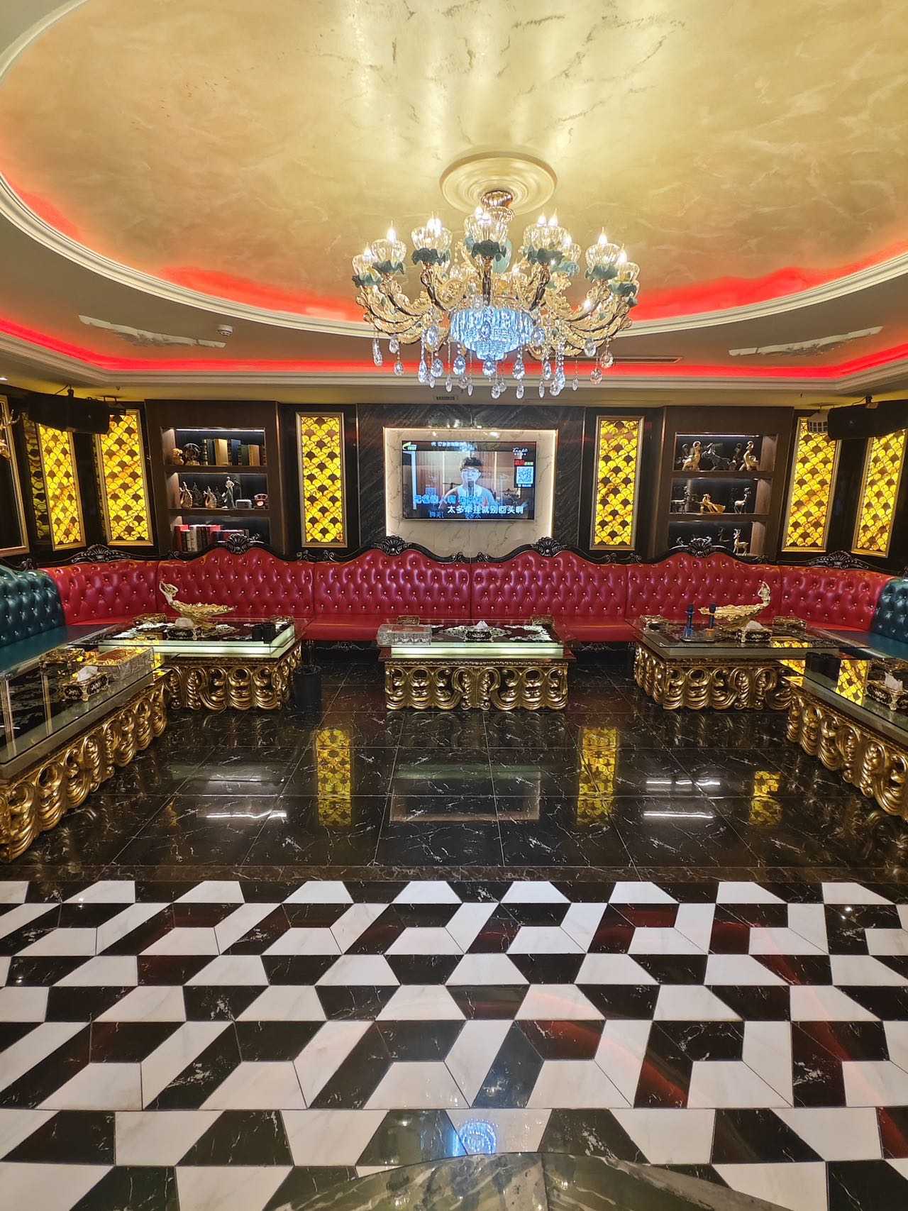 青岛商务KTV夜色娱乐豪华走廊