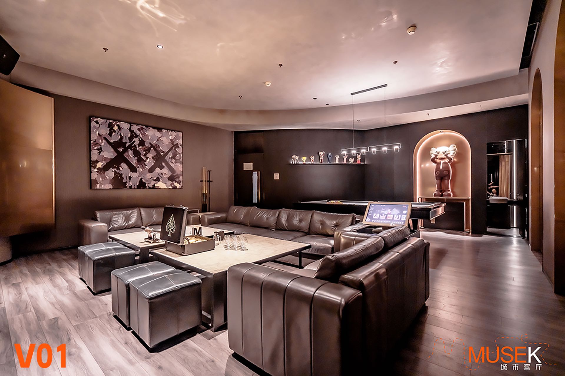 暮色商务KTV豪华包厢内部